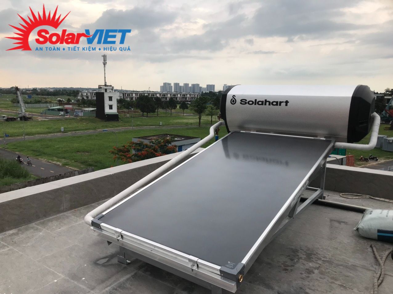 Máy nước nóng năng lượng mặt trời Solahart 180L – Solahart Australia