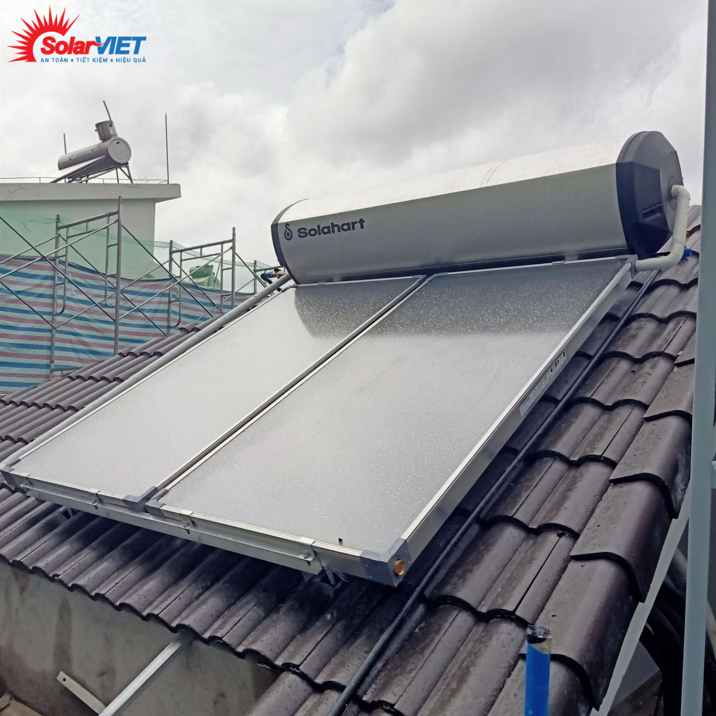 Dịch Vụ Lắp Đặt Máy Nước Nóng Năng Lượng Mặt Trời Solahart ?