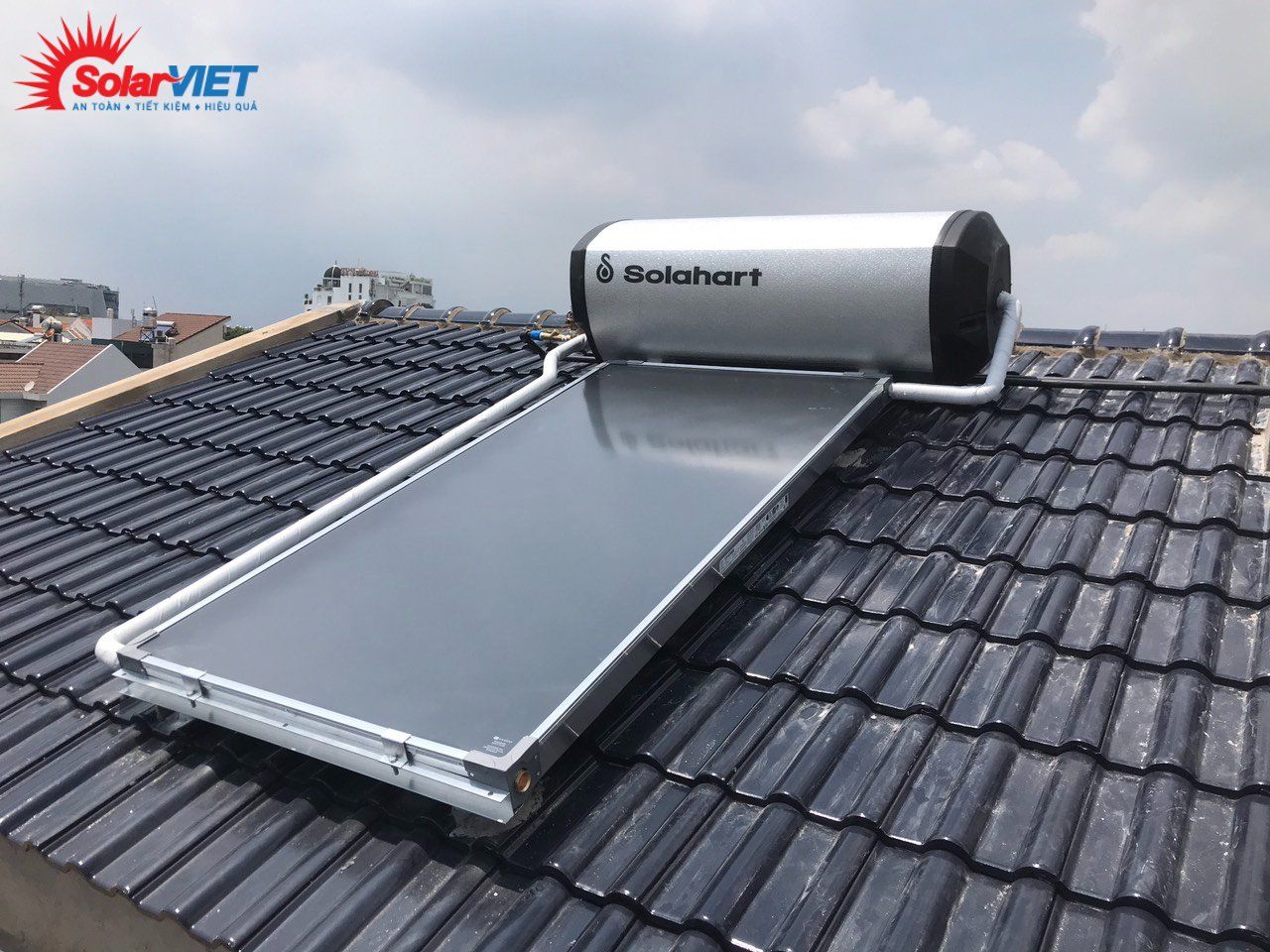 Nước nóng mặt trời Solahart – Tiết kiệm năng lượng, tiết kiệm chi phí
