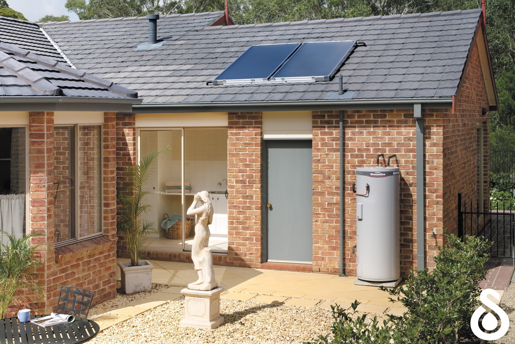 Solahart Streamline 320L